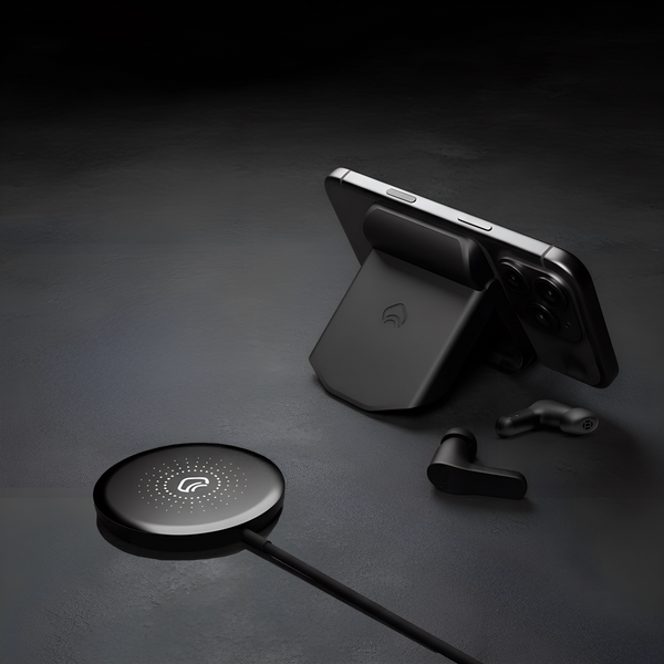 Cyber Monday Sale  : Komutr Earbuds + Wireles Charger for Magsafe - Komutr